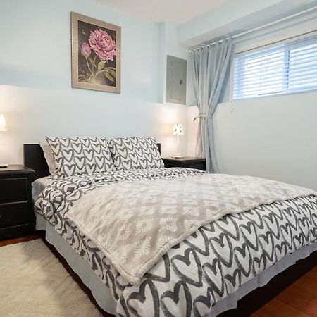 Lovely 1Br Secondary Suite With Separate Entrance ニューウエストミンスター エクステリア 写真