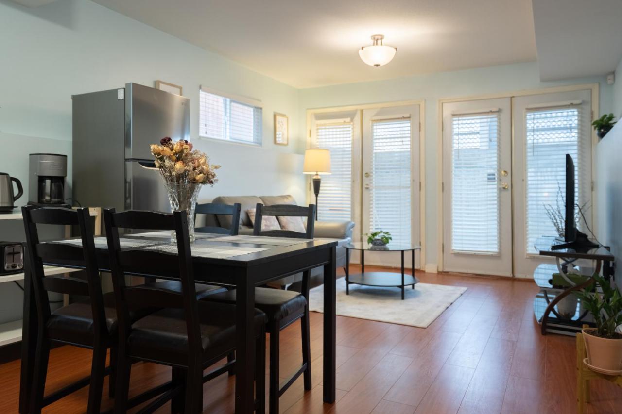 Lovely 1Br Secondary Suite With Separate Entrance ニューウエストミンスター エクステリア 写真